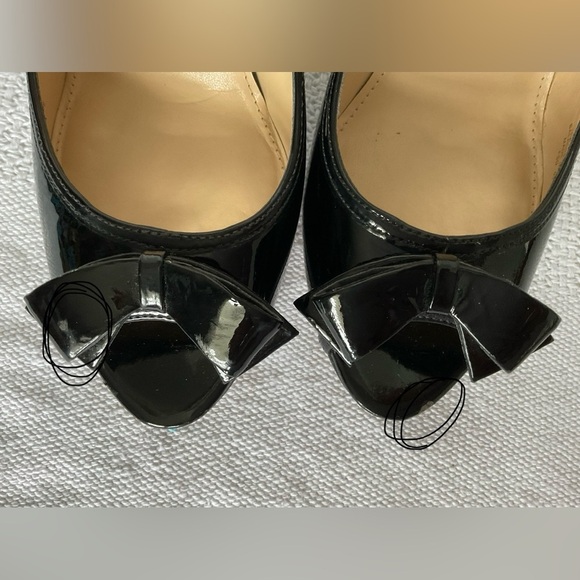 Enzo Angiolini Black Patent Leather Stiletto Heels - Picture 10 of 12